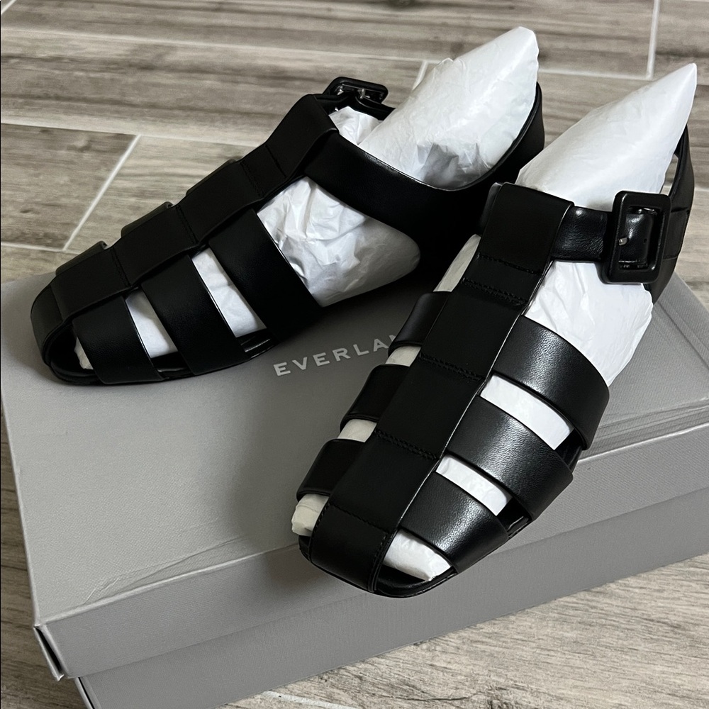 Everlane Black Leather Fisherman Sandals